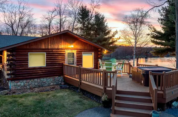 5121 Dake Road, Siren, WI 54872
