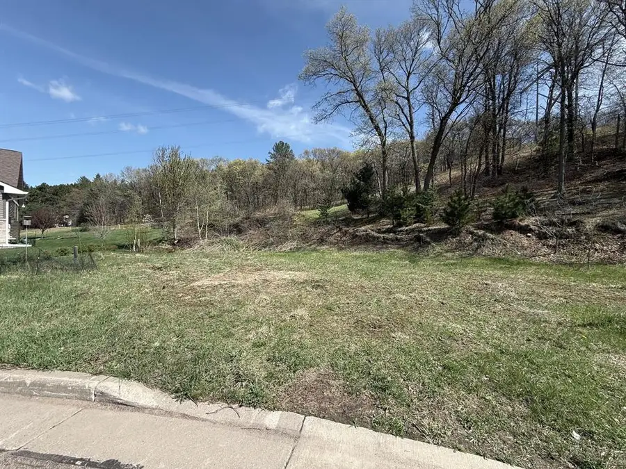 2247 Camden Court, Eau Claire, WI 54703 - #2