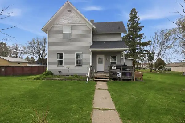 228 Lincoln Street, Stanley, WI 54768