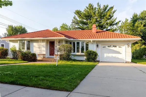 2836 Kelly Place, Eau Claire, WI 54701