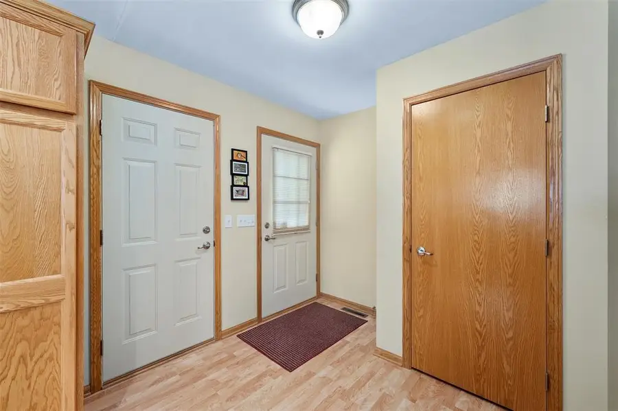 1722 Mitchell Avenue, Eau Claire, WI 54701 - #3