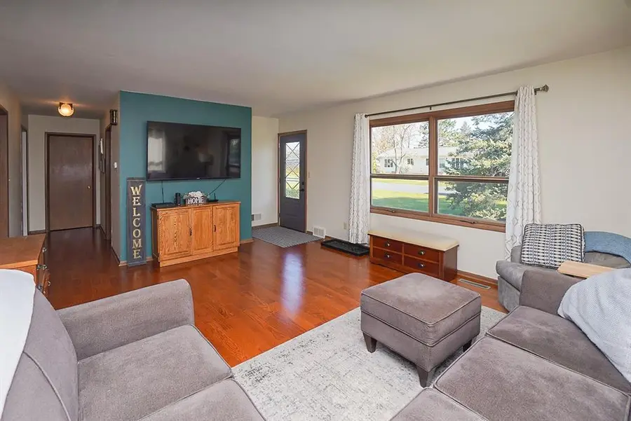 2551 Sunridge Street, Eau Claire, WI 54703 - #2