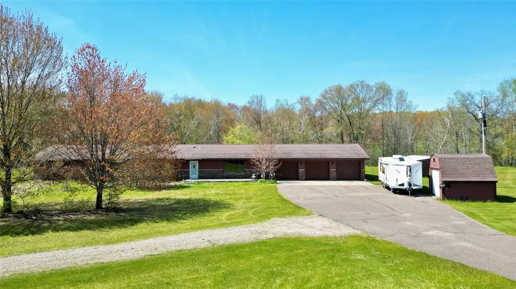 N7073 State Road 40, Elk Mound, WI 54739 - #1