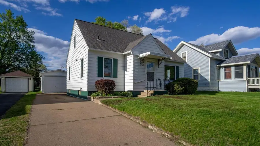 708 Marshall Street, Eau Claire, WI 54703 - #2