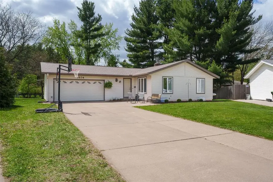 3674 Mission Drive, Eau Claire, WI 54701 - #2