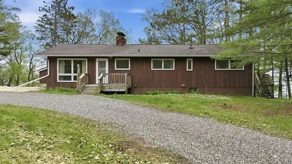 6092N West Shore Ln, Stone Lake, WI 54876