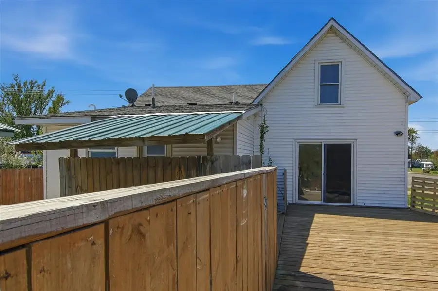 319 Park Street, Augusta, WI 54722 - #3