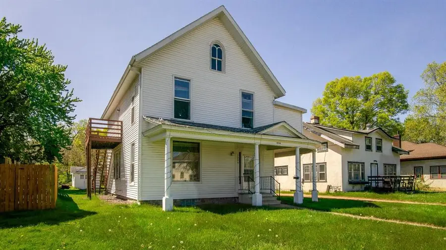 1204 State St #0, Eau Claire, WI 54701 - #2