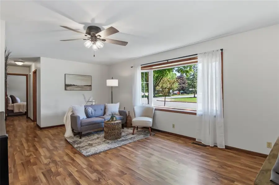 1122 Piedmont Road, Eau Claire, WI 54703 - #2