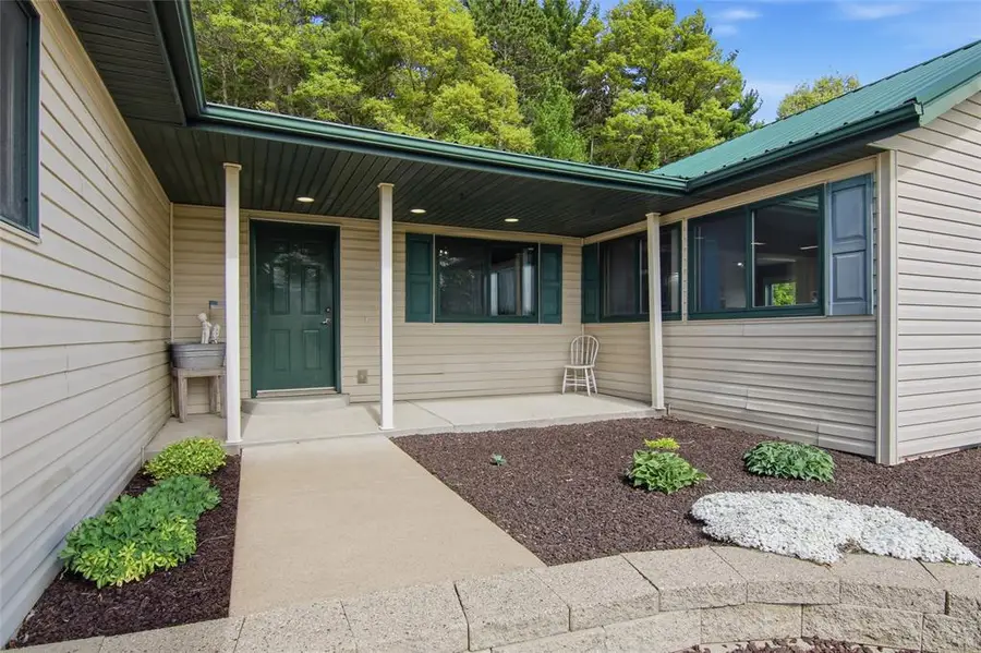 19845 E Sandy Hill Drive, Augusta, WI 54722 - #2