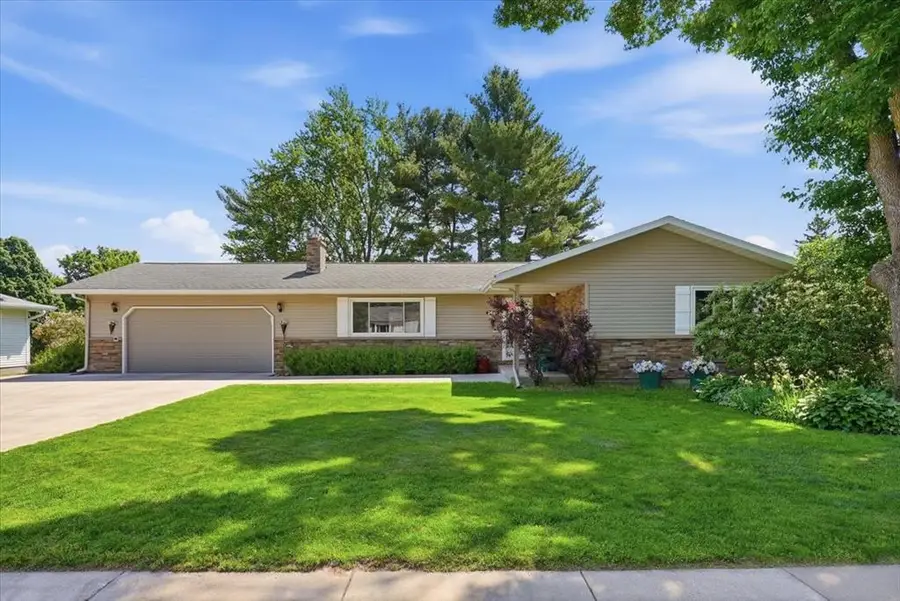 2439 14th Street, Eau Claire, WI 54703 - #2