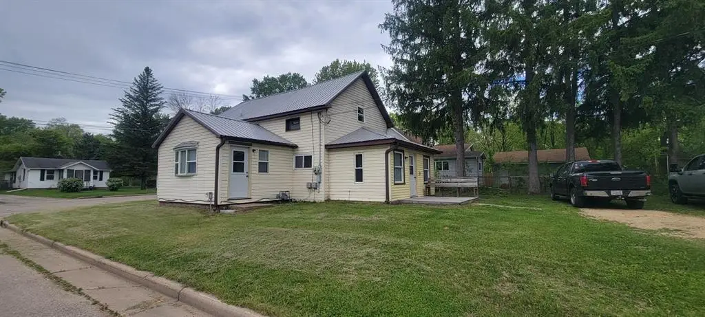 230 S 3rd Street #2, Black River Falls, WI 54615 - #1