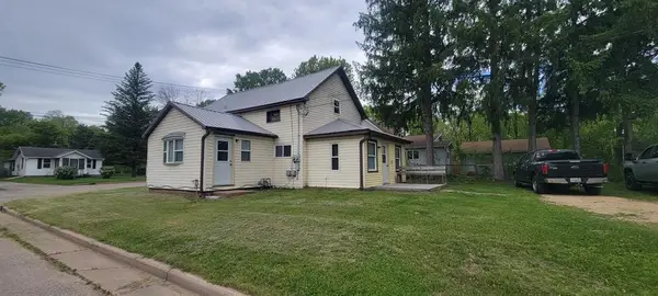 230 S 3rd Street #2, Black River Falls, WI 54615