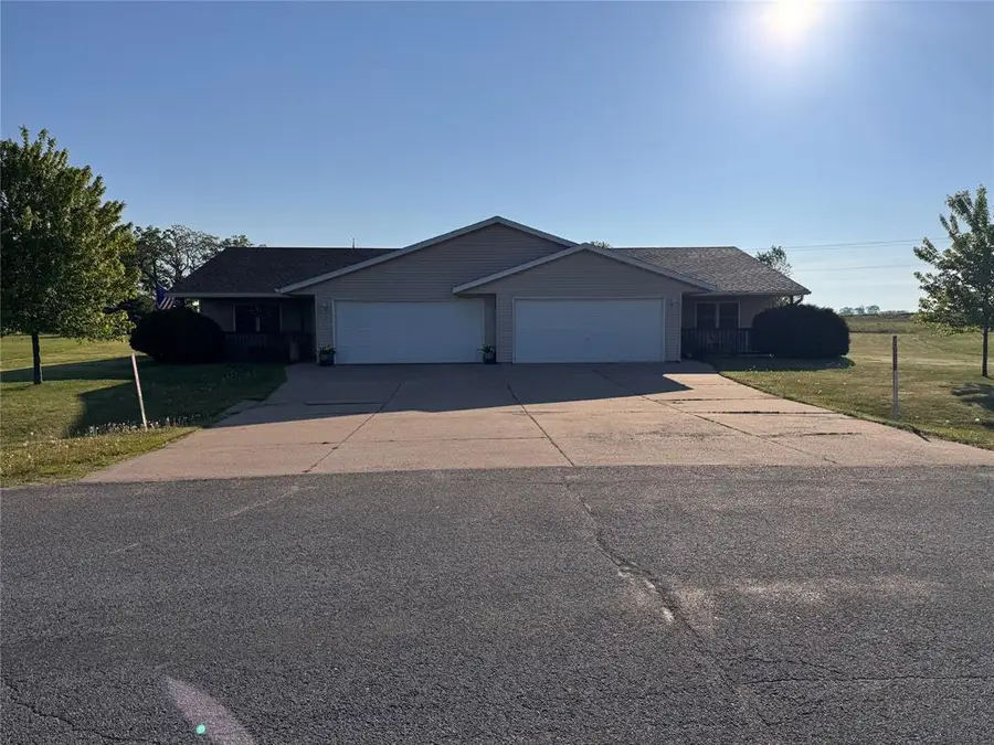 3927-3929 139th Street #1-2, Chippewa Falls, WI 54729 - #3