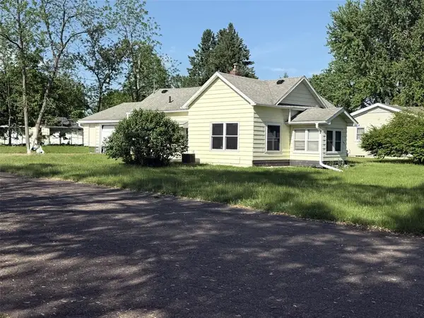 536 Olive Street, Chippewa Falls, WI 54729