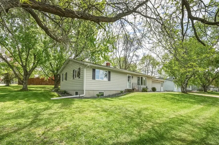 111 W Hillside Drive, Cadott, WI 54727 - #3