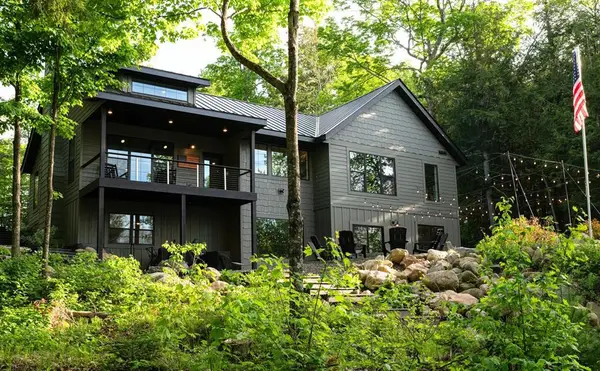 9710W Chippewa Flowage Road, Couderay, WI 54828