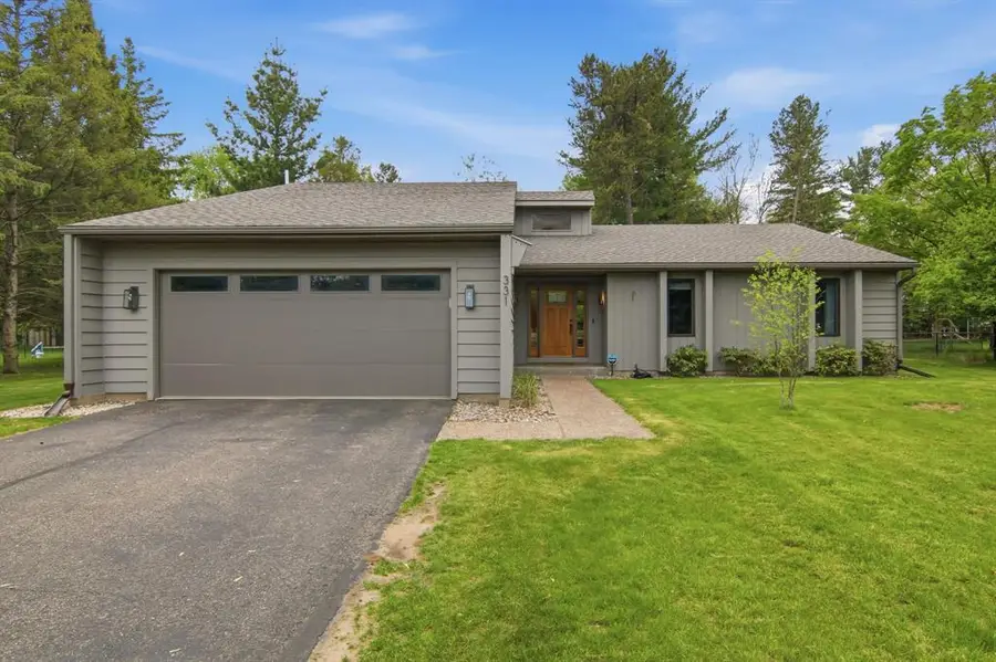 331 W Hamilton Avenue, Eau Claire, WI 54701 - #2