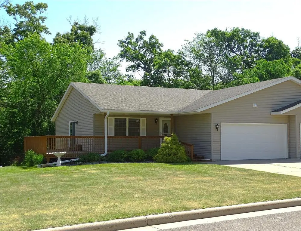 186 Country Lane, Durand, WI 54736 - #1