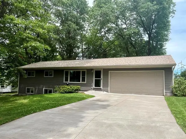 3464 Potter Road, Eau Claire, WI 54703