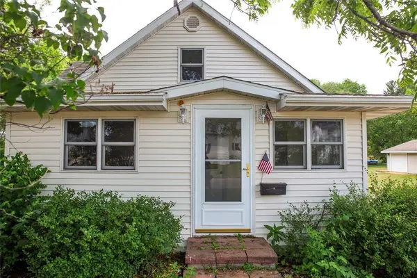 389 Lincoln Street, Mondovi, WI 54755