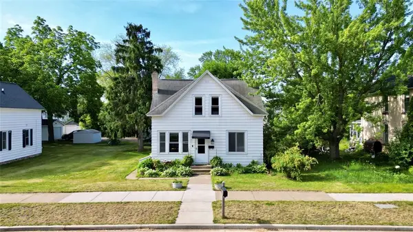 617 Mansfield Street, Chippewa Falls, WI 54729