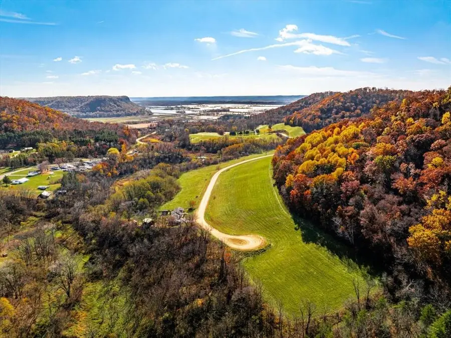 S1528 Shawnee Drive, Alma, WI 54610 - #3