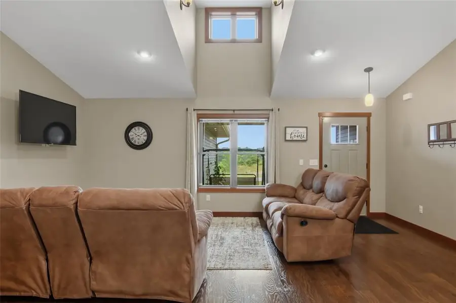 623 Autumn Drive, Altoona, WI 54720 - #3