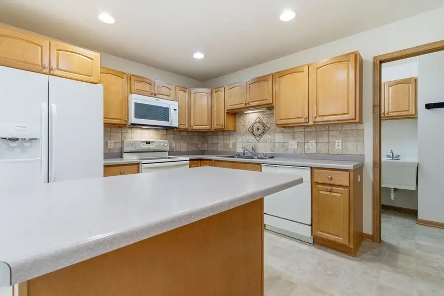 4293 Mill Ridge Circle, Eau Claire, WI 54703 - #2