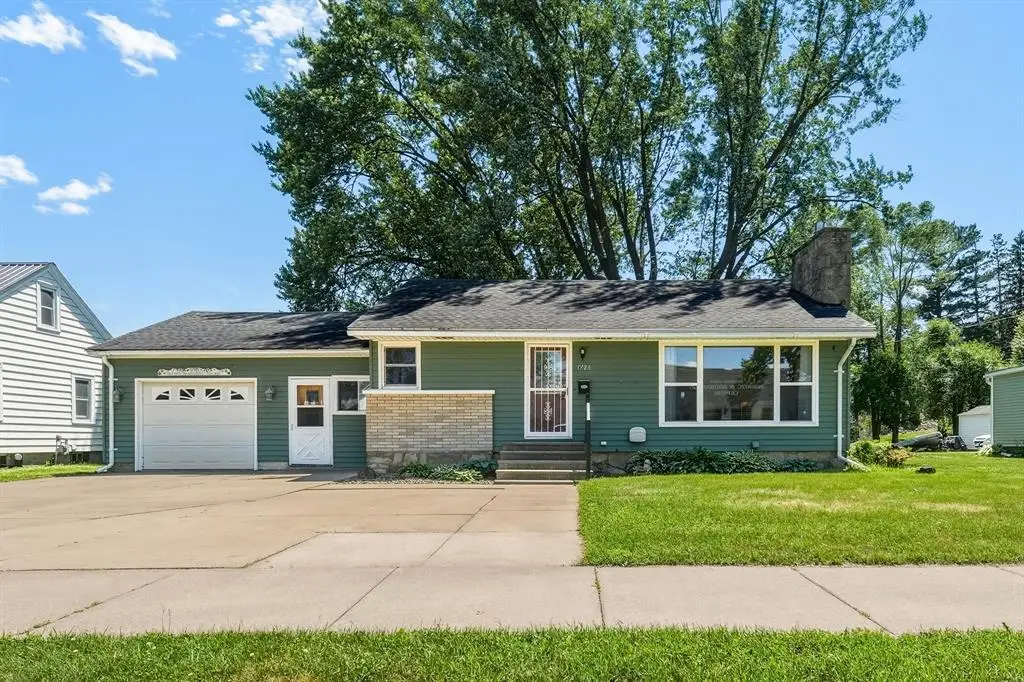 1726 17th Avenue, Bloomer, WI 54724 - #1