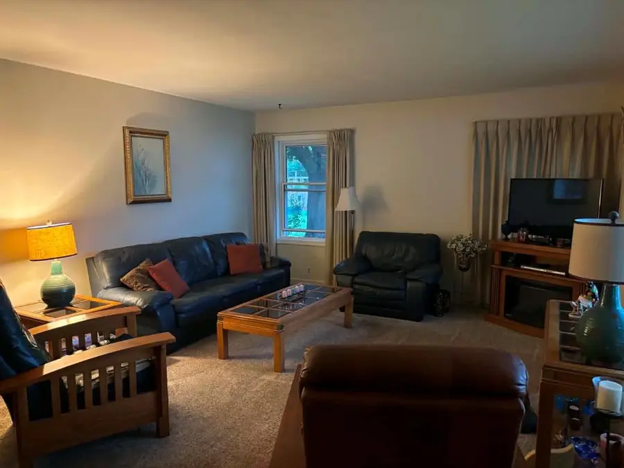 215 W Lexington Boulevard, Eau Claire, WI 54701 - #2