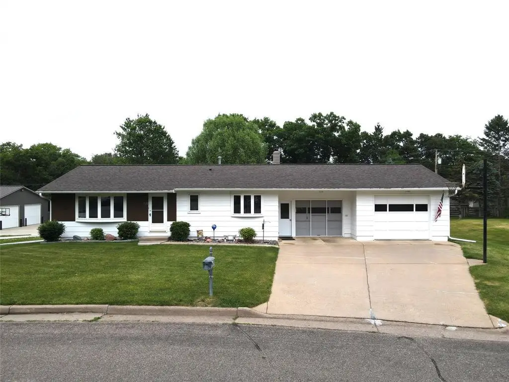 922 Auth Street, Durand, WI 54736 - #1