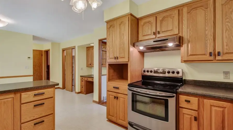 530 E Taft Street, Blair, WI 54616 - #3
