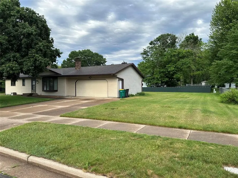 2935 Bobbie Street, Eau Claire, WI 54703 - #3