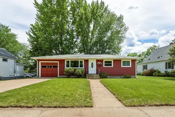 325 Selma Street, Eau Claire, WI 54703