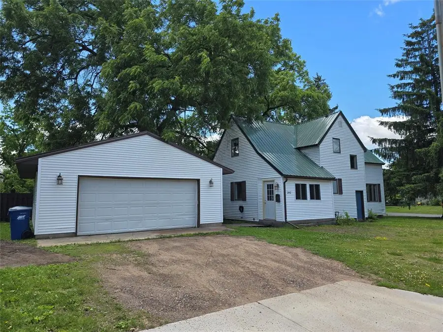 202 E Gates Street, Rice Lake, WI 54868 - #2
