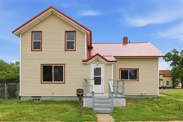 20 4th Street, Barron, WI 54812