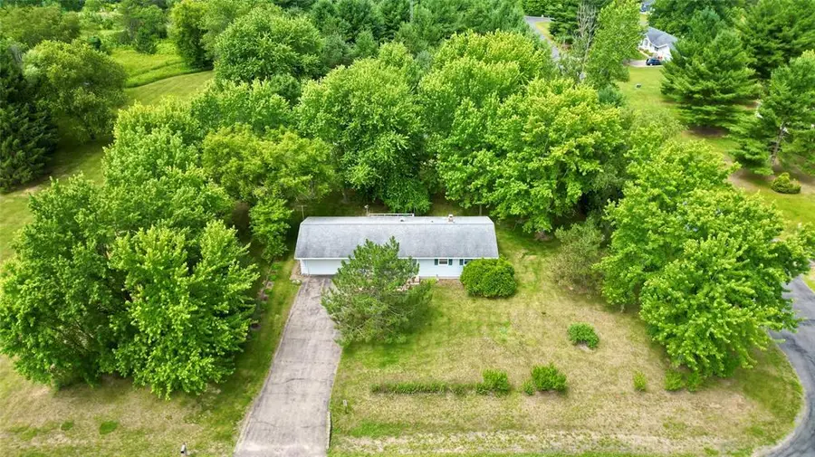 S10160 Minnesota Drive, Eleva, WI 54738 - #3