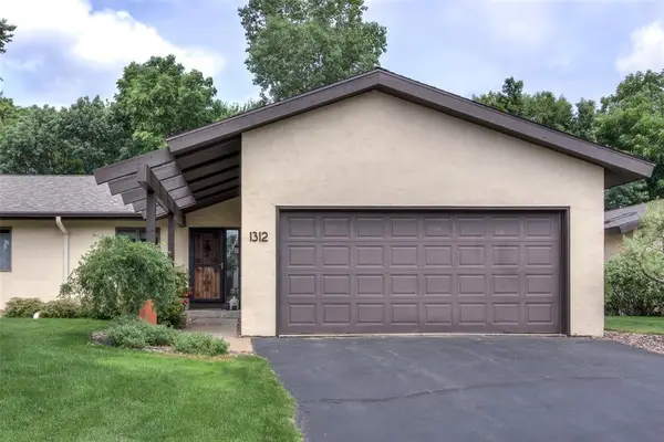 1312 Knollwood Trail, Altoona, WI 54720