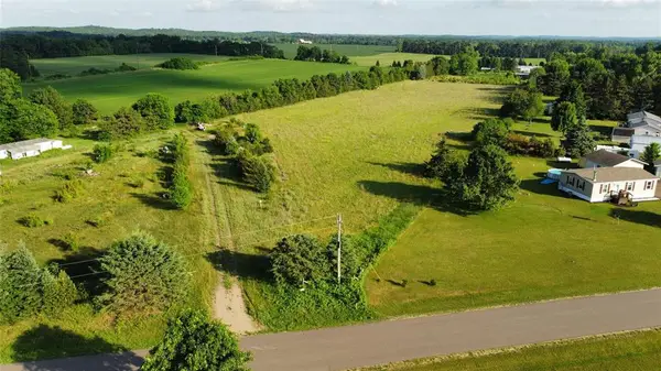 xx 140th Avenue, Rockcreek, WI 54701