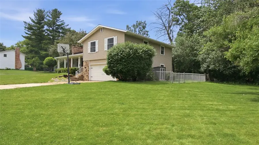 212 Country Club Lane, Altoona, WI 54720 - #3