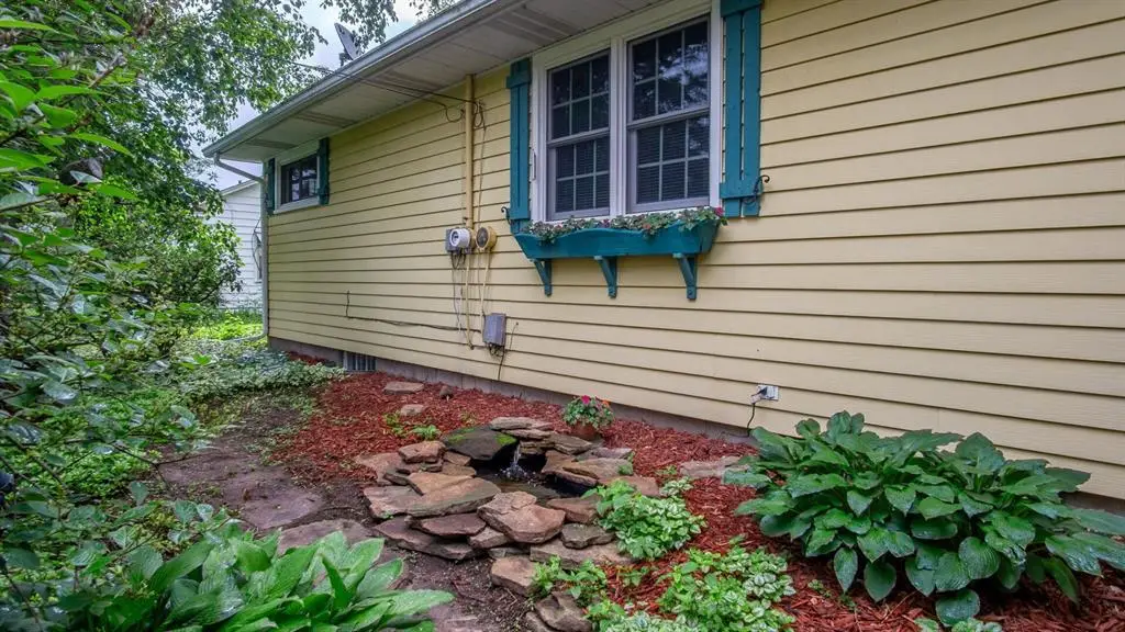 422 W Central, Chippewa Falls, WI 54729 - #1