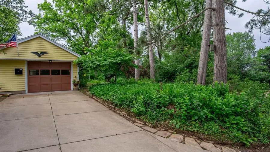 422 W Central, Chippewa Falls, WI 54729 - #3