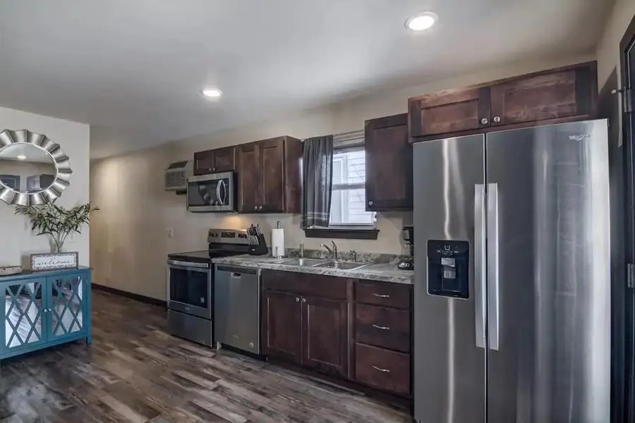515 Putnam Street, Eau Claire, WI 54703 - #2