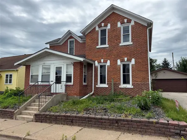 909 W Main Street, Arcadia, WI 54612