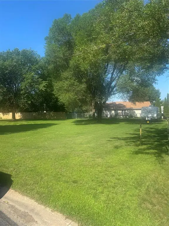 xx 2nd Street, Menomonie, WI 54751