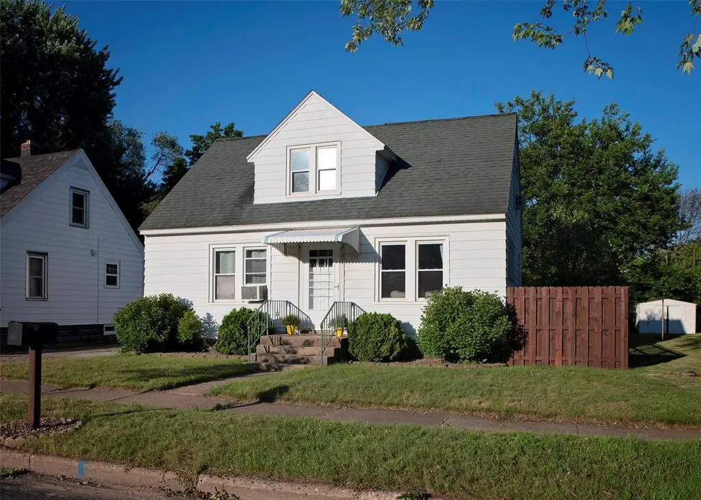 2531 6th Street, Eau Claire, WI 54703 - #1