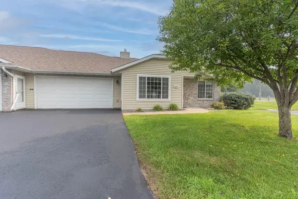 4530 E Robin Meadows Lane, Eau Claire, WI 54701