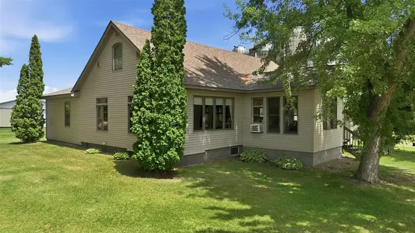 23815 County Highway F, New Auburn, WI 54757