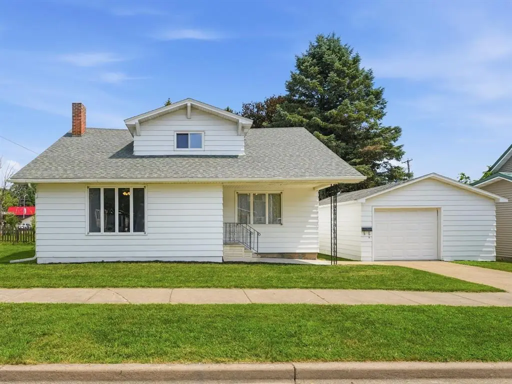 136 Barber Street, Stanley, WI 54768 - #1